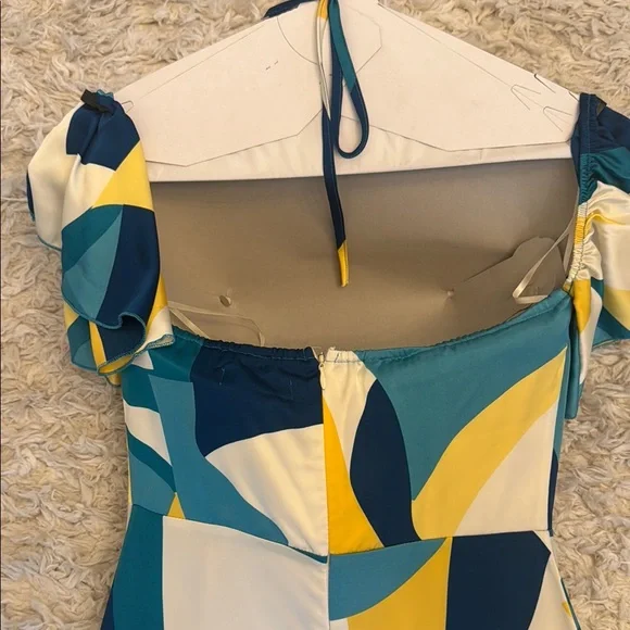 NWOT Multicolor Abstract Print Jumpsuit. Fun & Flirty!! - Picture 9 of 12